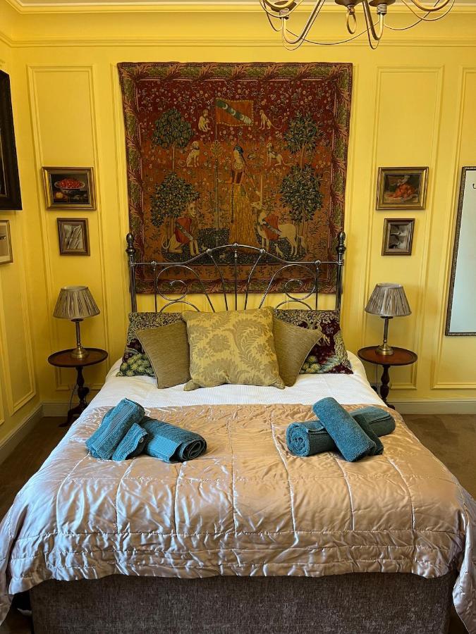 Chez Vivienne Hotel อิลคลีย์ ภายนอก รูปภาพ